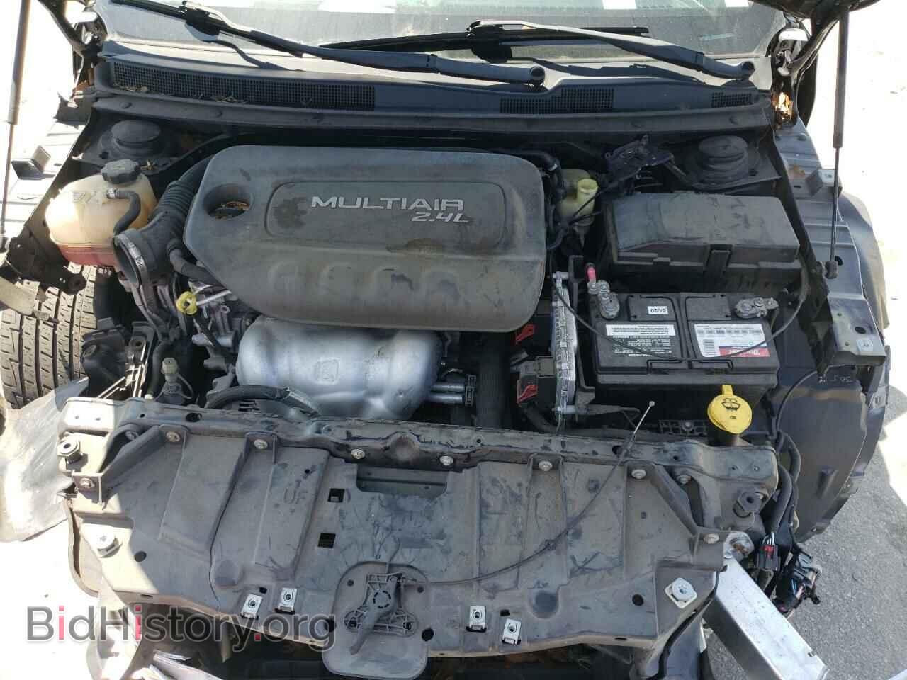 2015 CHRYSLER 200 - VIN: 1C3CCCAB1FN744244 - Фото 7