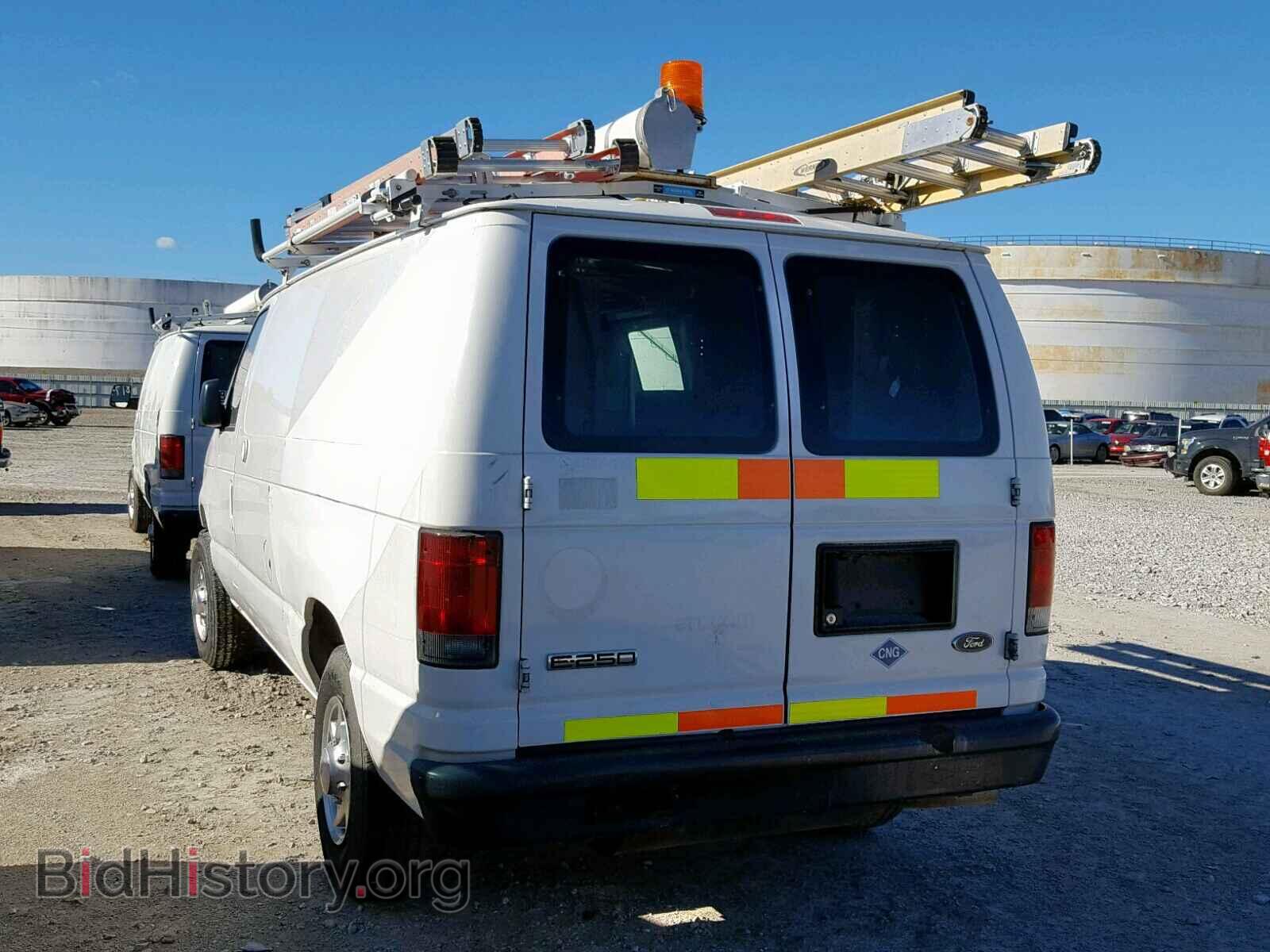 2010 FORD ECONOLINE - VIN: 1FTNE2EL6ADA19796 - Фото 3