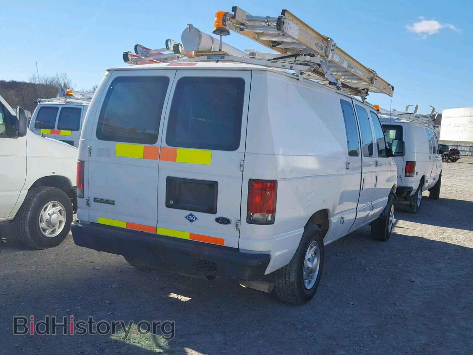 2010 FORD ECONOLINE - VIN: 1FTNE2EL6ADA19796 - Фото 4