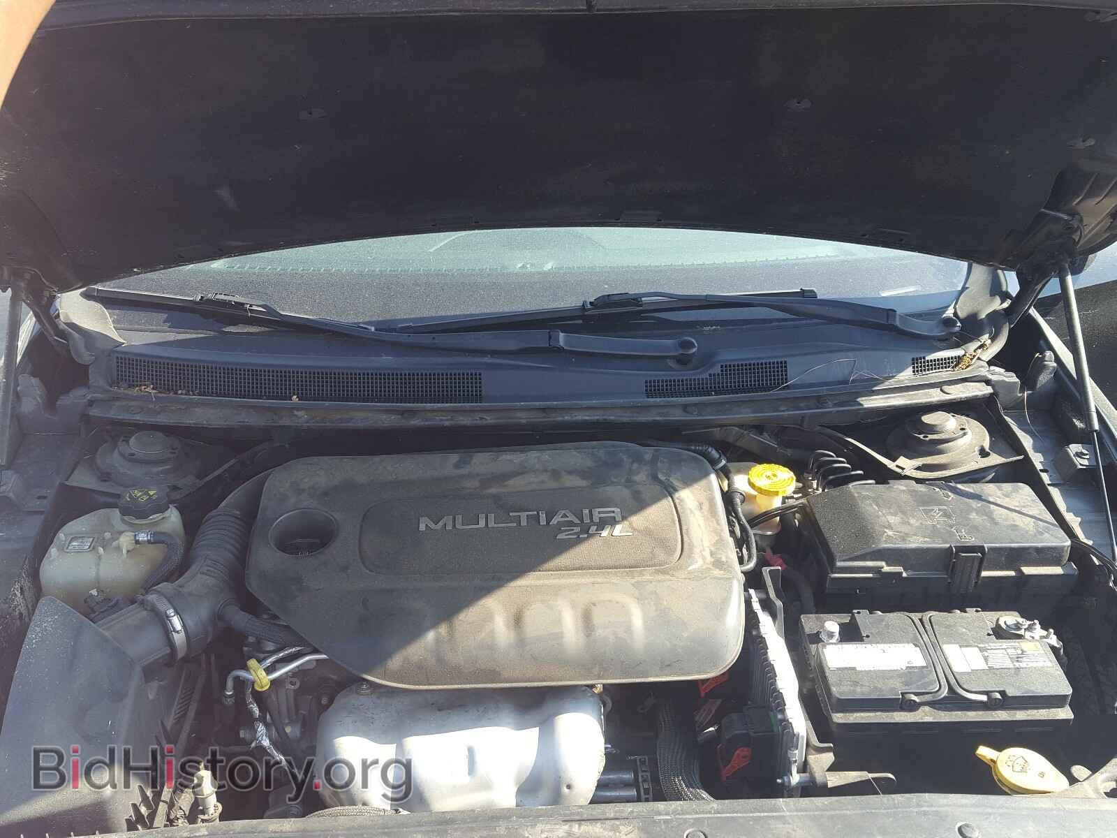 2015 CHRYSLER 200 - VIN: 1C3CCCABXFN628850 - Фото 7