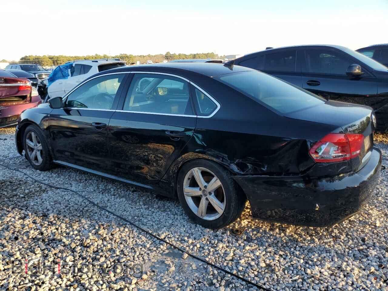 2015 VOLKSWAGEN PASSAT - VIN: 1VWBS7A34FC028389 - Фото 2