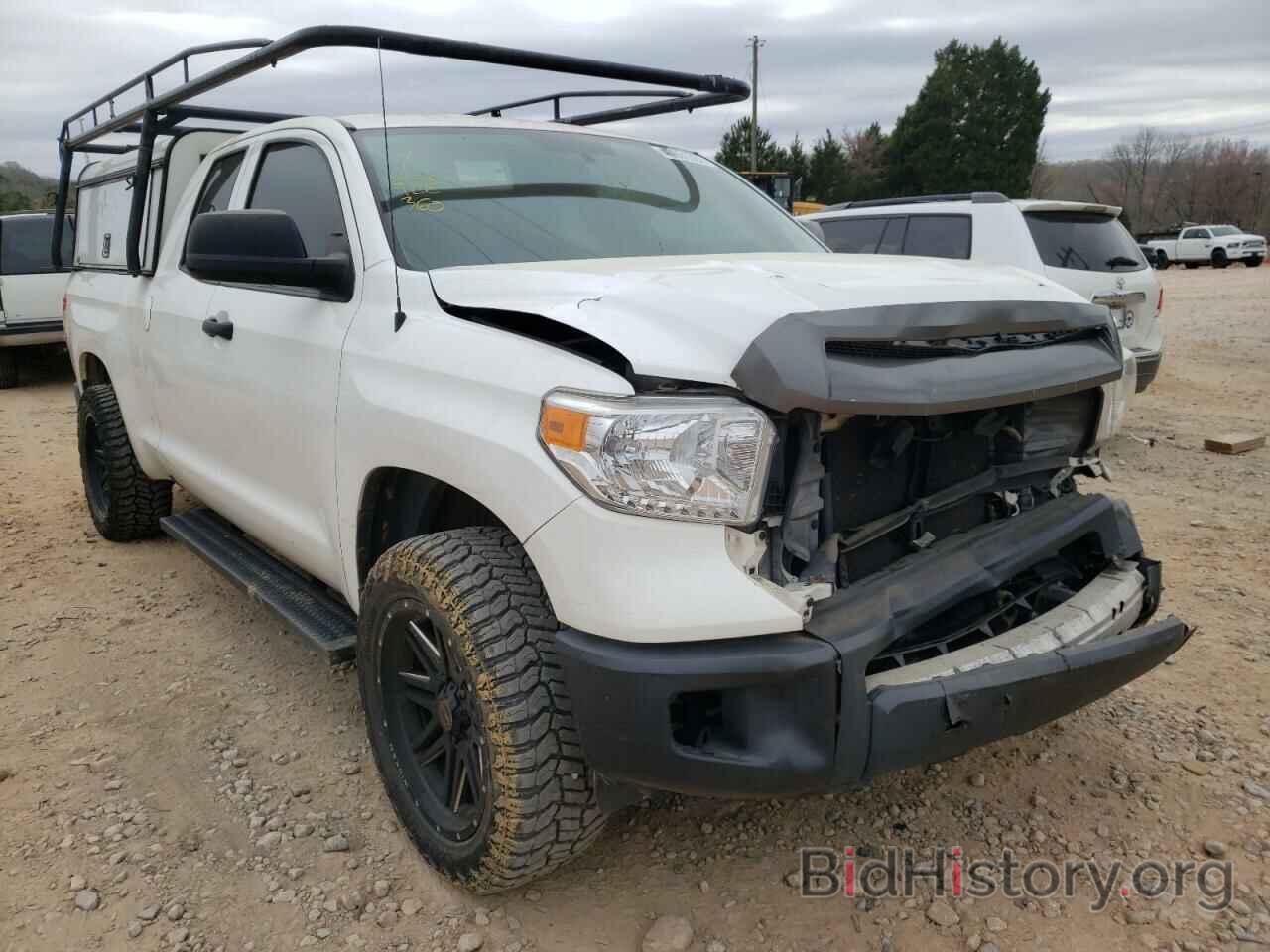 Фотография 5TFRM5F13GX104475 - TOYOTA TUNDRA 2016