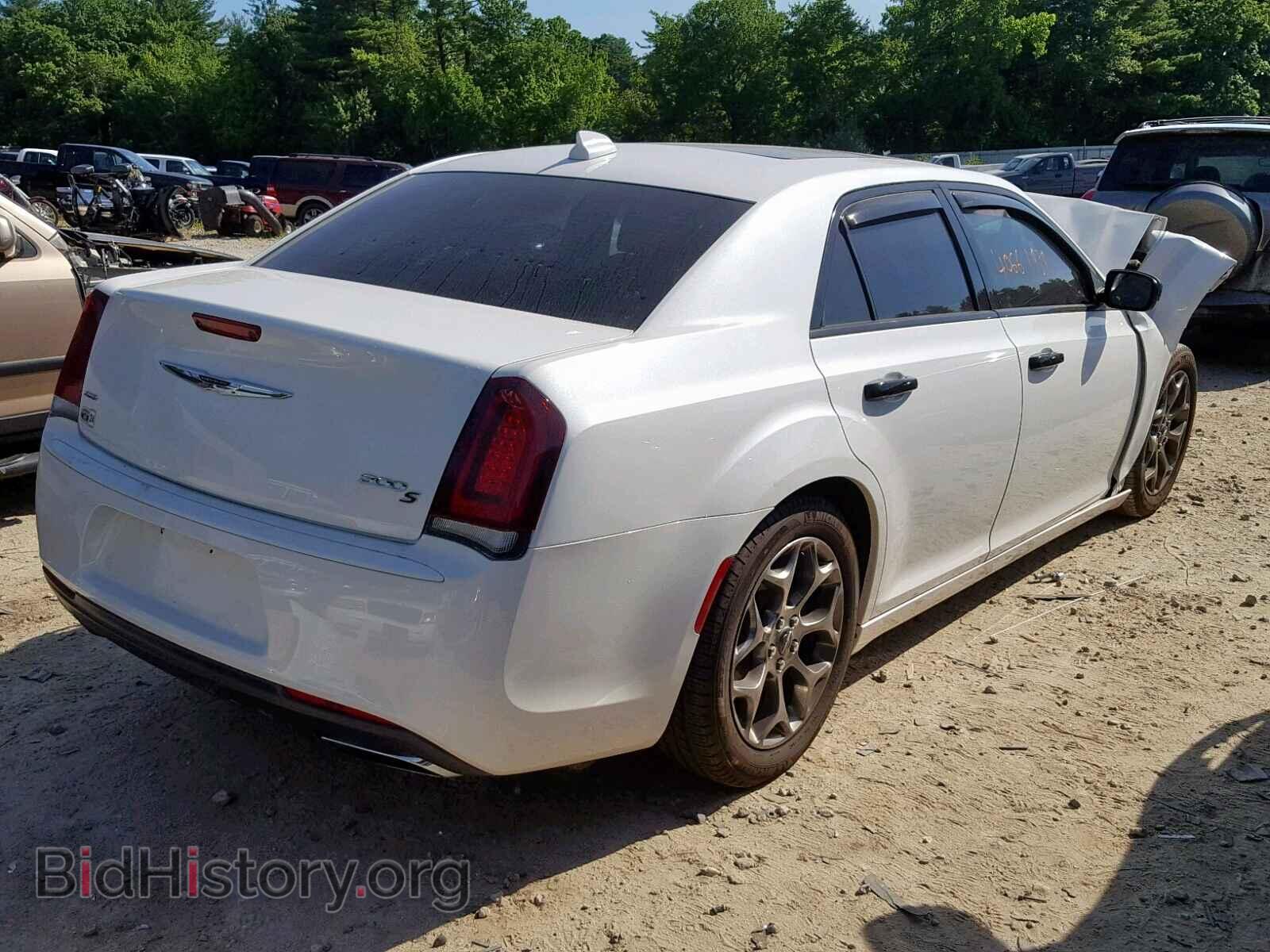 2016 CHRYSLER 300 - VIN: 2C3CCAGG6GH209122 - Фото 4