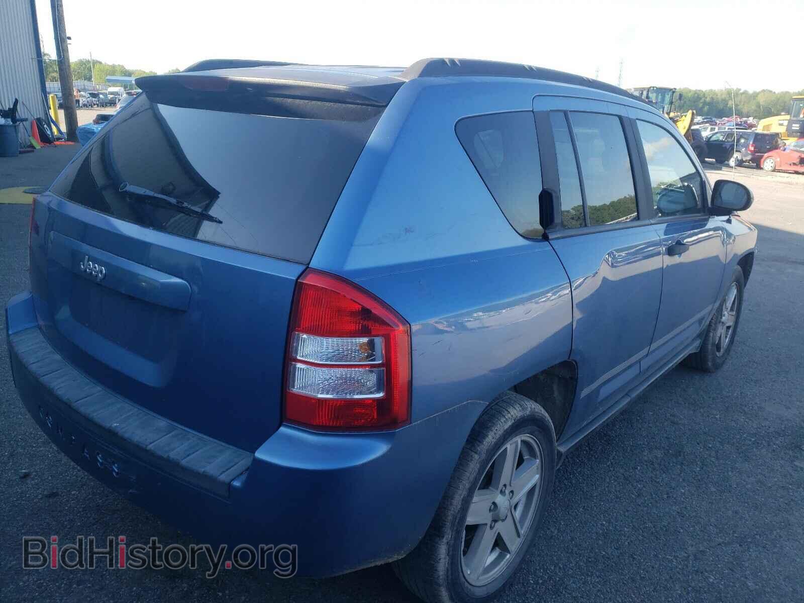2007 JEEP COMPASS - VIN: 1J8FT47W27D428134 - Photo 4