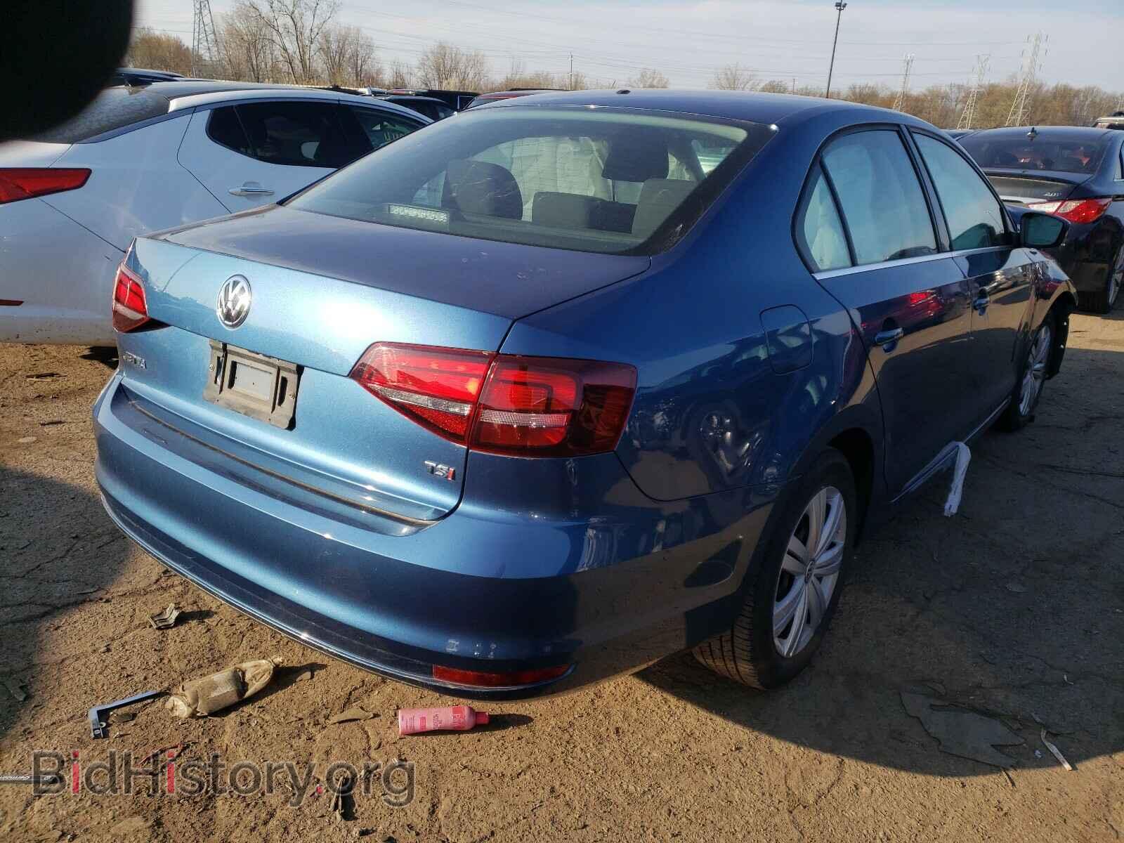 2017 VOLKSWAGEN JETTA - VIN: 3VW2B7AJ7HM282470 - Фото 4