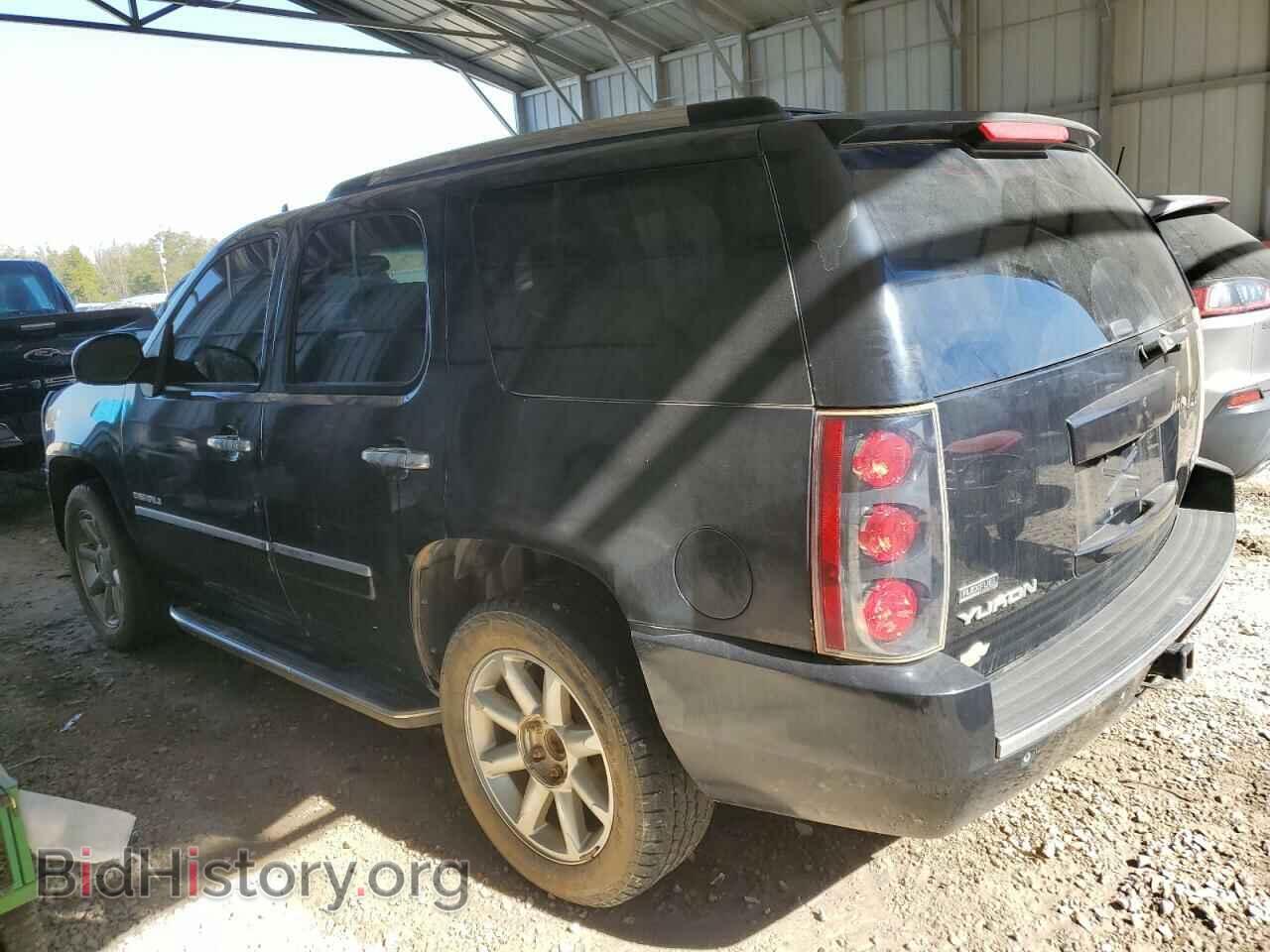 2011 GMC YUKON - VIN: 1GKS1EEF7BR369330 - Фото 2