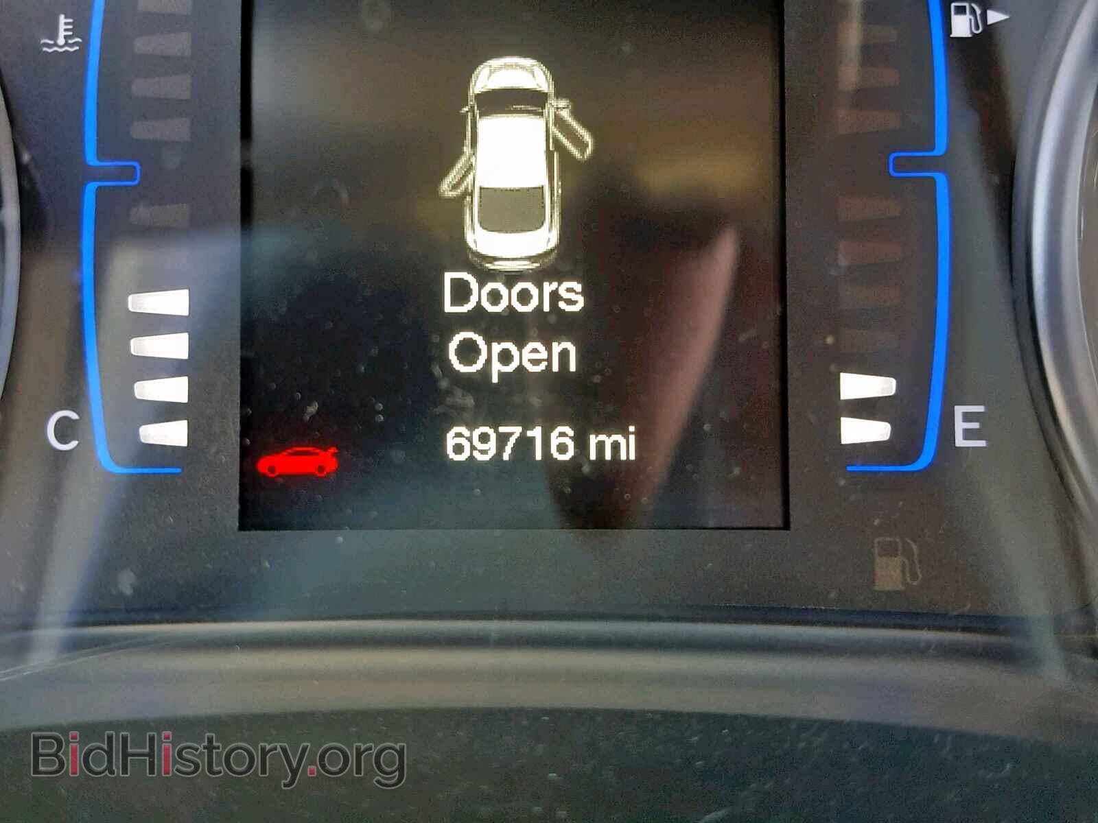 2016 CHRYSLER 200 - VIN: 1C3CCCDG7GN148189 - Photo 8