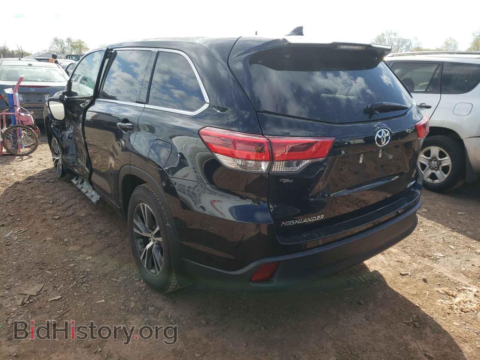 2017 TOYOTA HIGHLANDER - VIN: 5TDBZRFH0HS374973 - Фото 3
