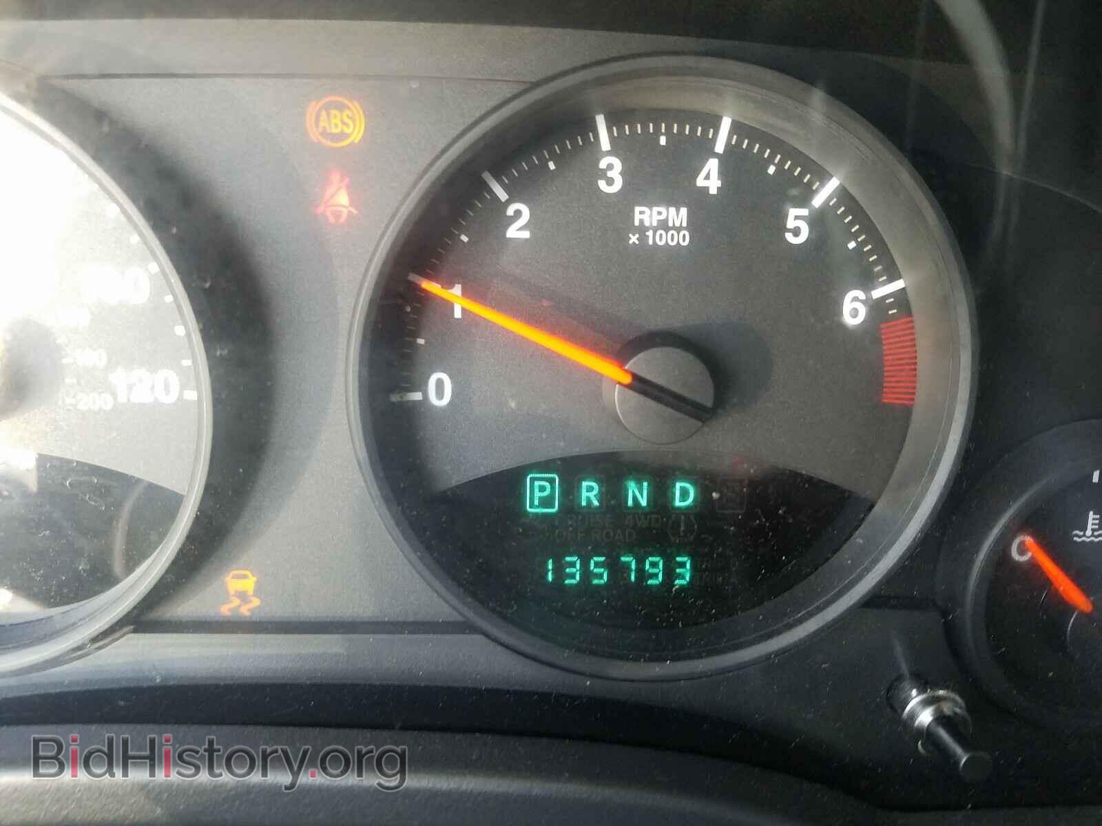 2012 JEEP COMPASS - VIN: 1C4NJCBB6CD640178 - Фото 8