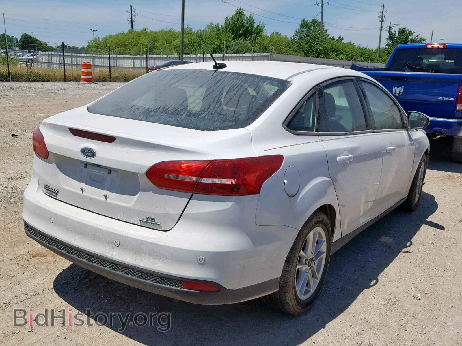 2015 FORD FOCUS SE - VIN: 1FADP3F2XFL383966 - Фото 4