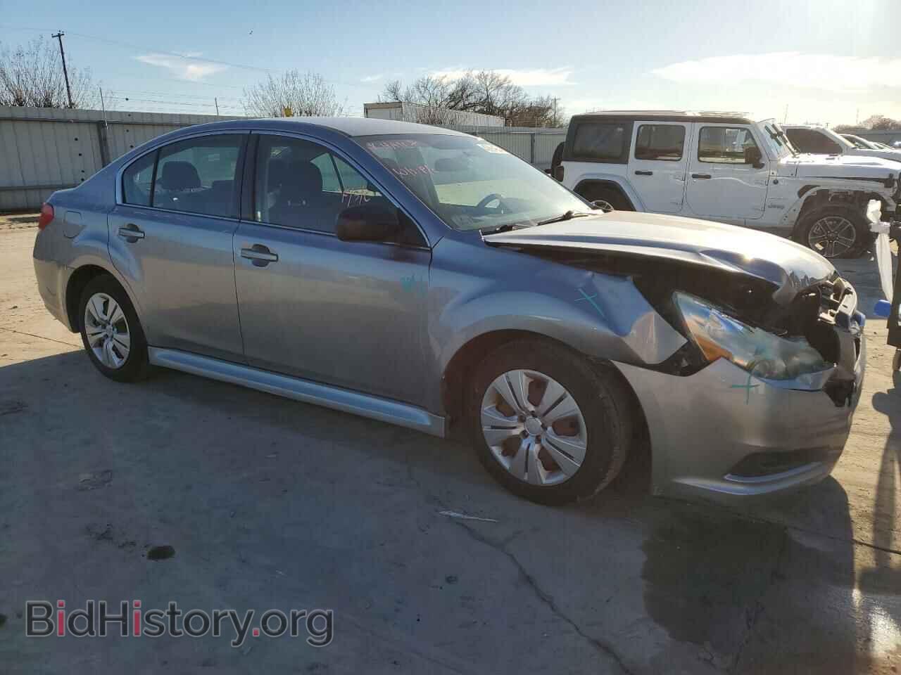 2011 SUBARU LEGACY - VIN: 4S3BMAA67B1229262 - Фото 4