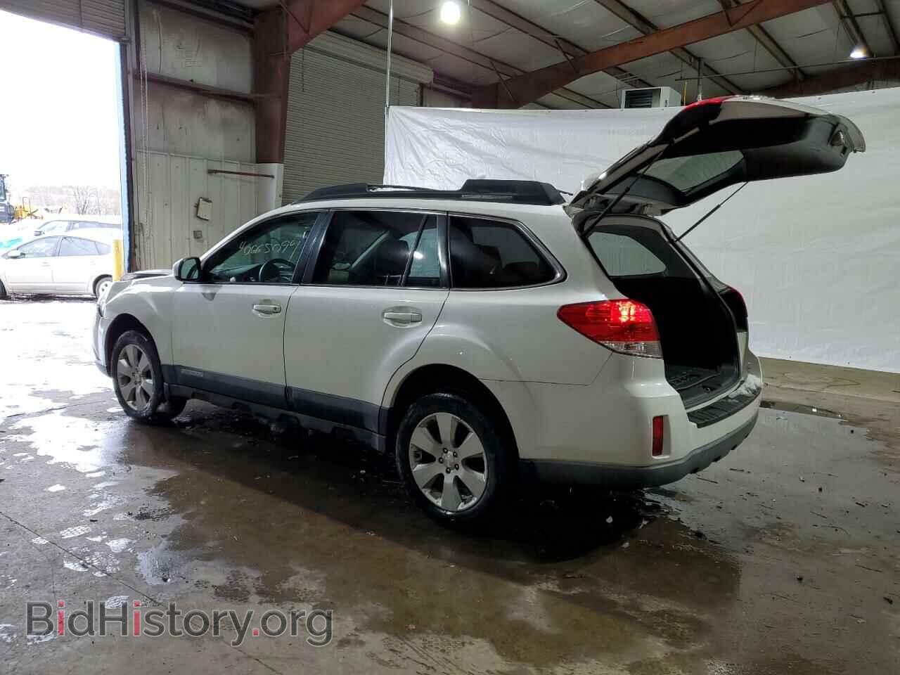 2011 SUBARU OUTBACK - VIN: 4S4BRBCC7B3401994 - Фото 2