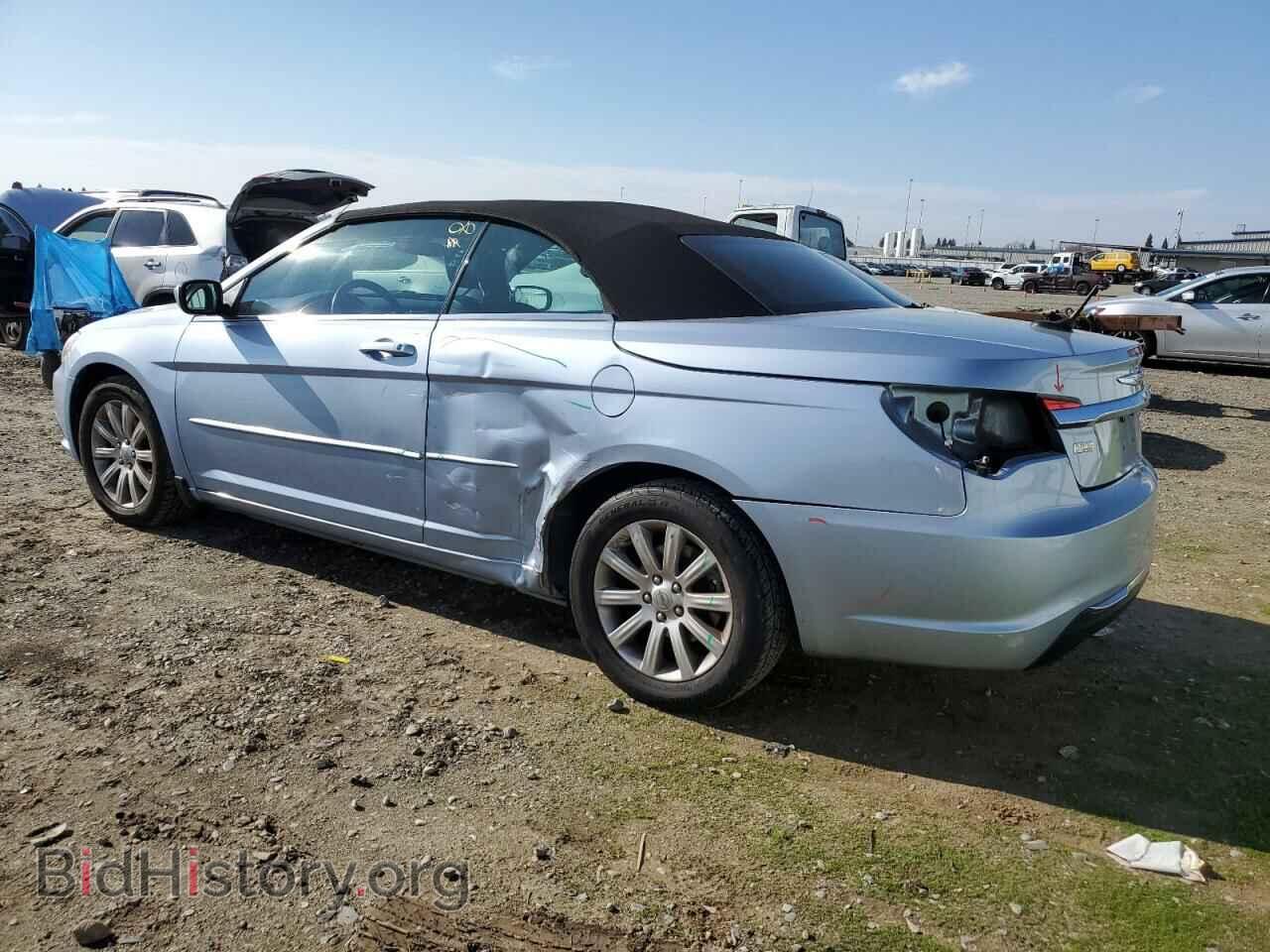 2012 CHRYSLER 200 - VIN: 1C3BCBEG1CN256306 - Фото 2