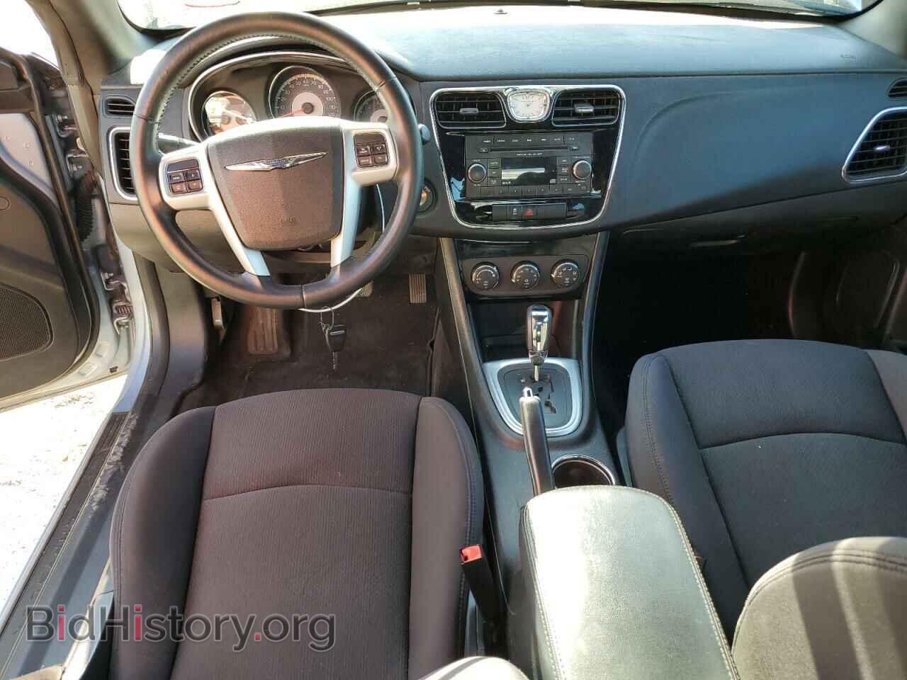 2012 CHRYSLER 200 - VIN: 1C3BCBEG1CN256306 - Фото 8