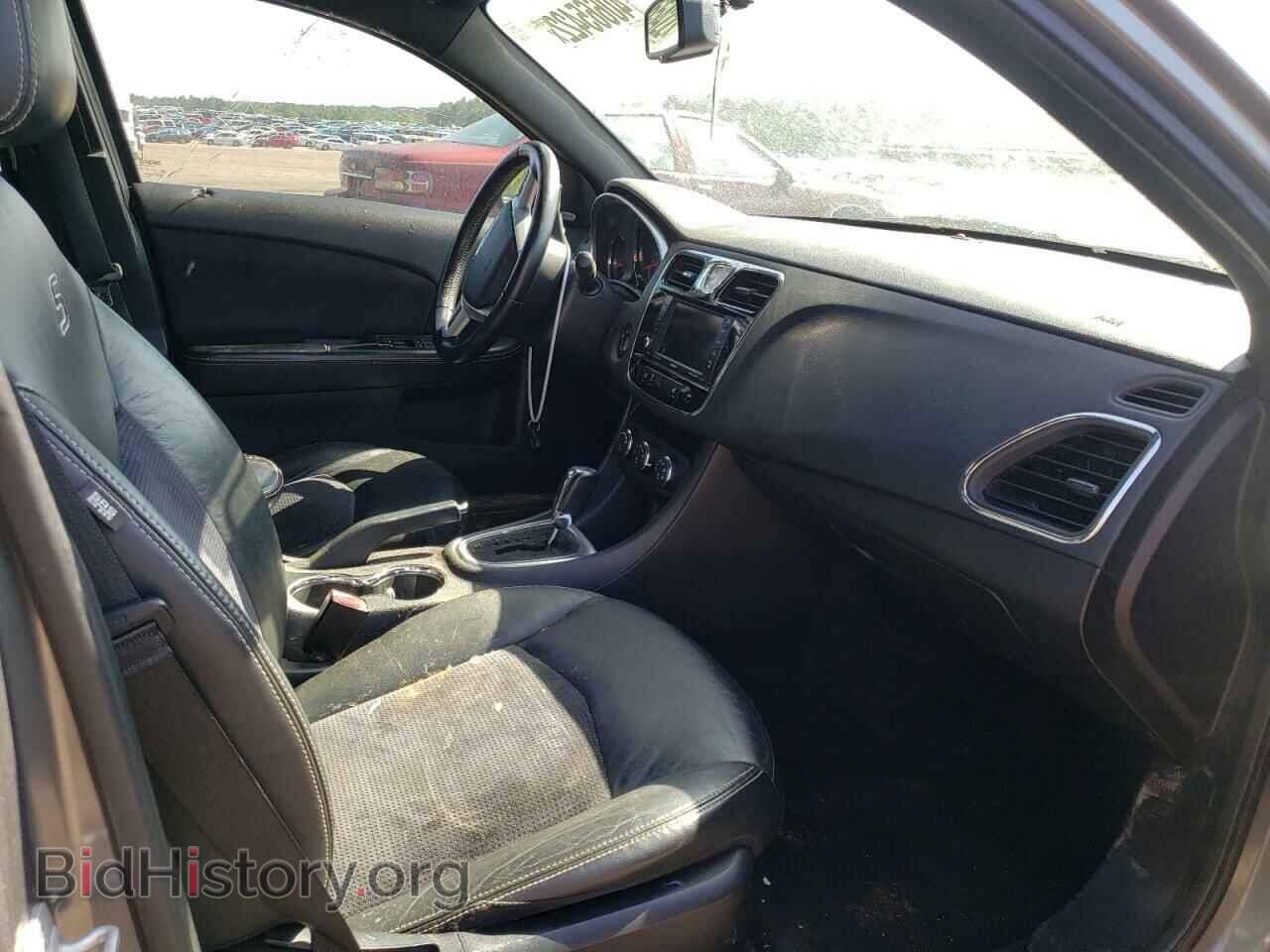 2011 CHRYSLER 200 - VIN: 1C3BC8FG8BN606420 - Фото 5
