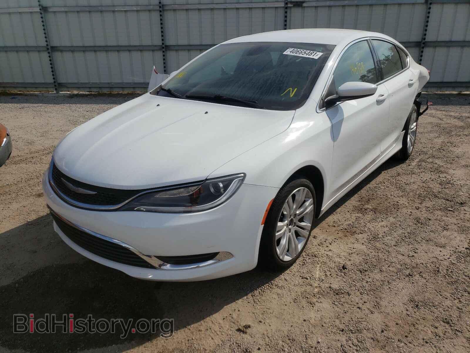 2015 CHRYSLER 200 - VIN: 1C3CCCAB4FN597837 - Фото 2