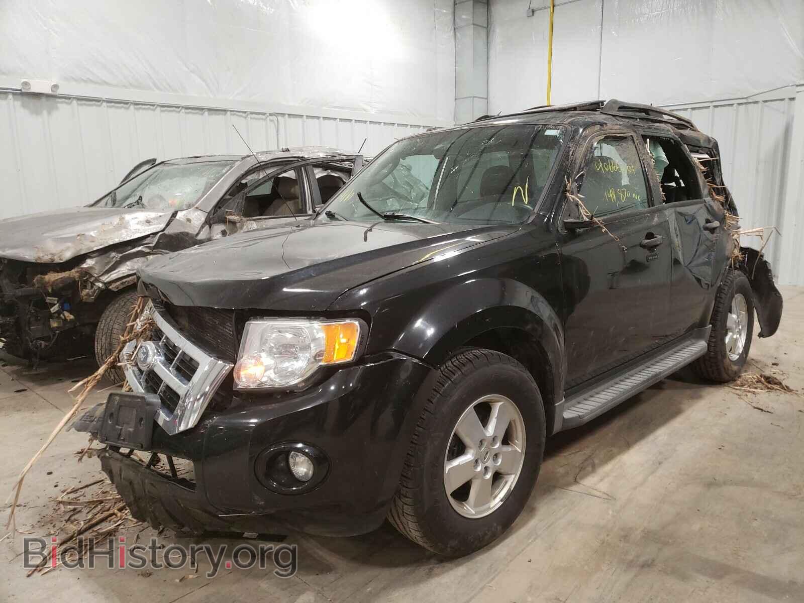 2011 FORD ESCAPE - VIN: 1FMCU9DG3BKA18914 - Фото 2