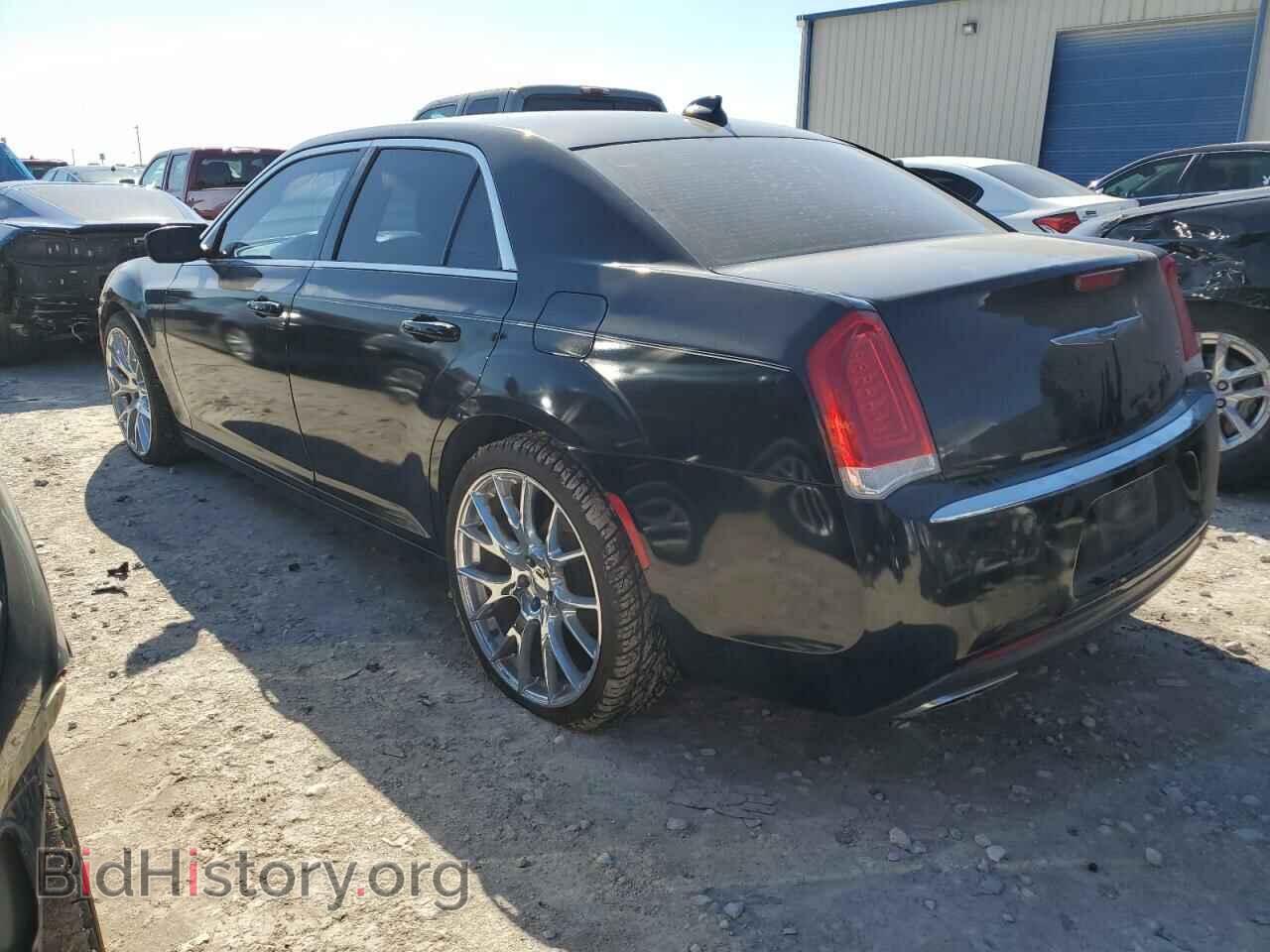 2016 CHRYSLER 300 - VIN: 2C3CCAAG1GH223776 - Фото 2