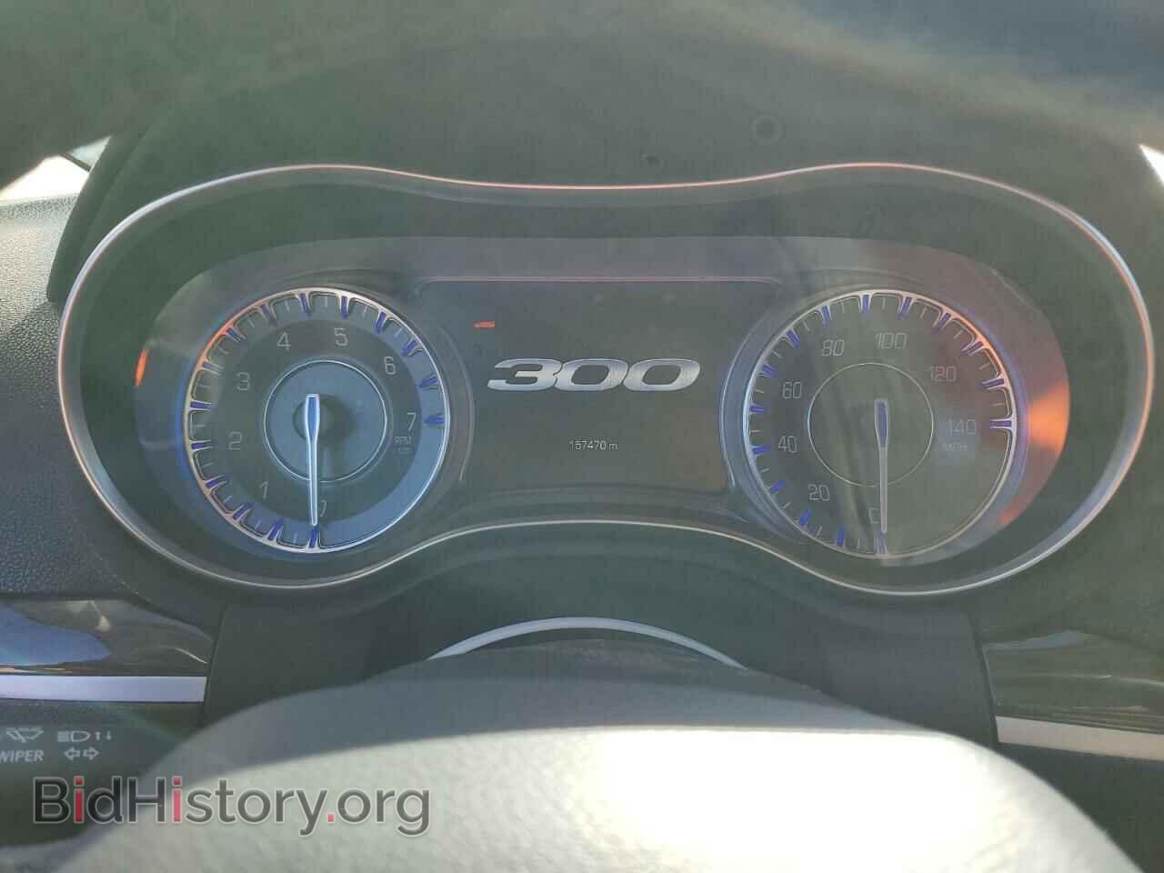 2016 CHRYSLER 300 - VIN: 2C3CCAAG1GH223776 - Фото 9