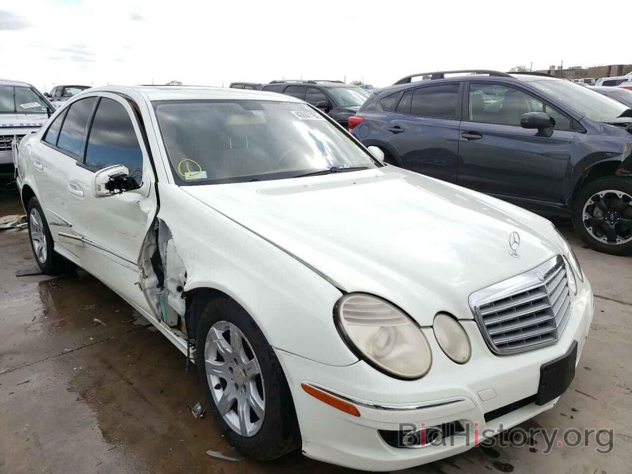 Photo WDBUF22XX9B369521 - MERCEDES-BENZ E-CLASS 2009