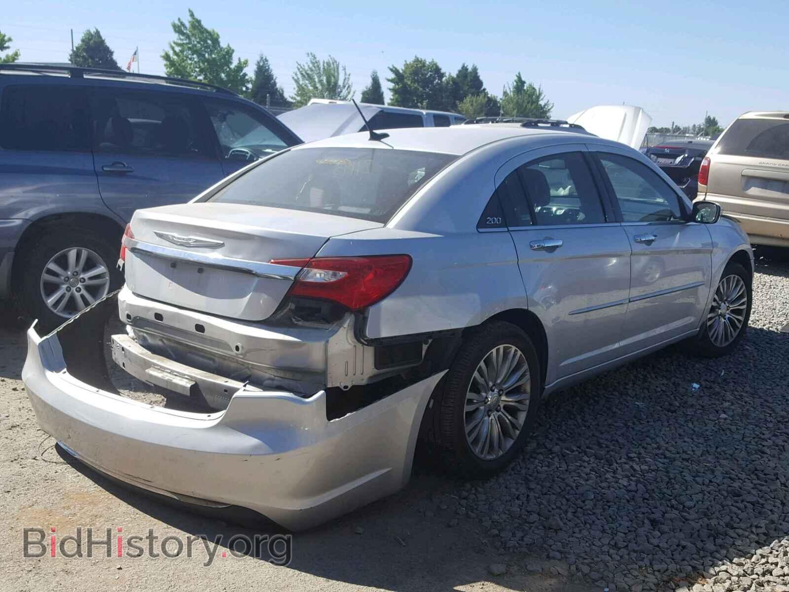 2012 CHRYSLER 200 - VIN: 1C3CCBCB5CN261665 - Photo 4