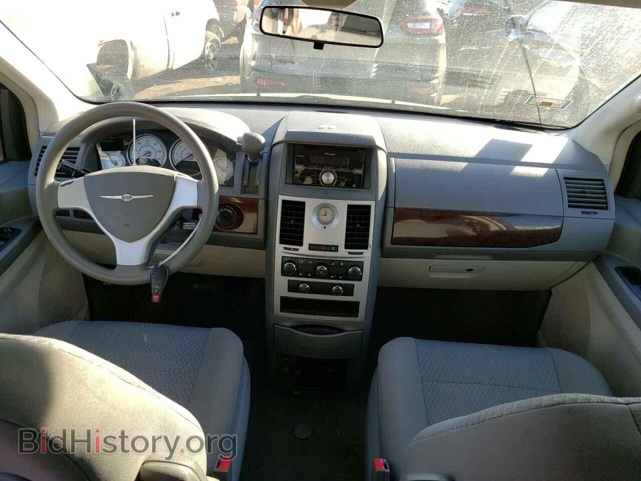 2010 CHRYSLER MINIVAN - VIN: 2A4RR4DE8AR192554 - Photo 8