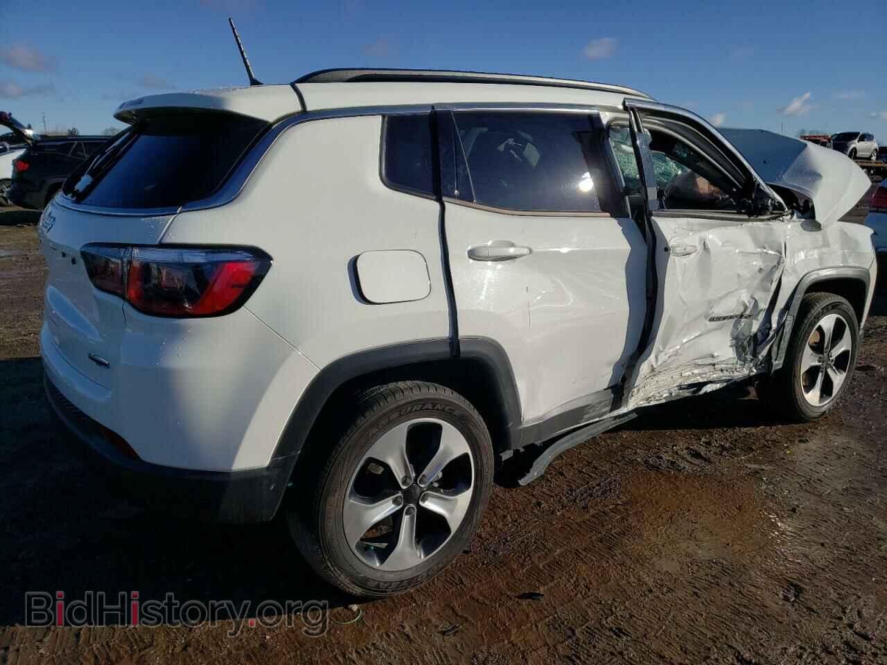 2017 JEEP COMPASS - VIN: 3C4NJDBB3HT657740 - Фото 3