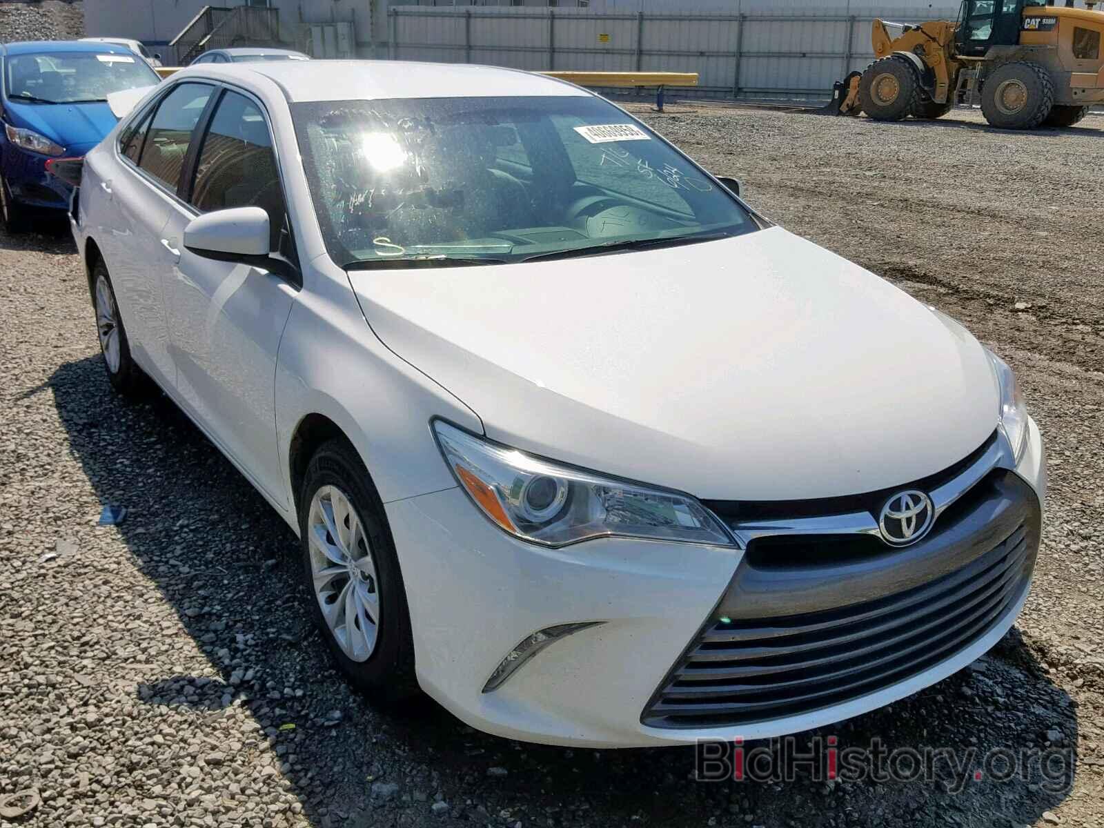 Photo 4T4BF1FK3FR495058 - TOYOTA CAMRY 2015