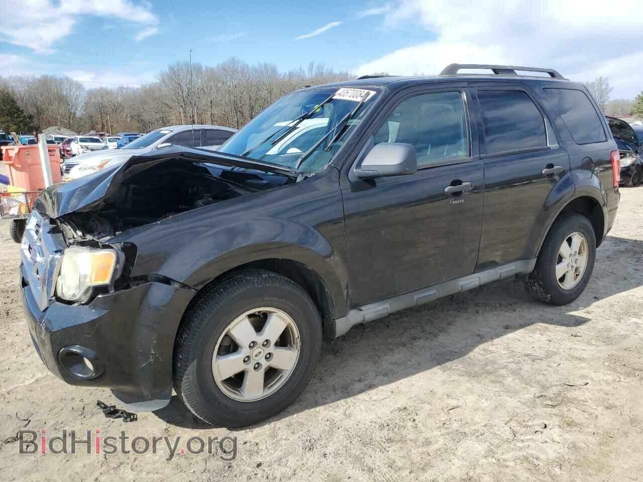 Фотография 1FMCU0D73BKC40526 - FORD ESCAPE 2011