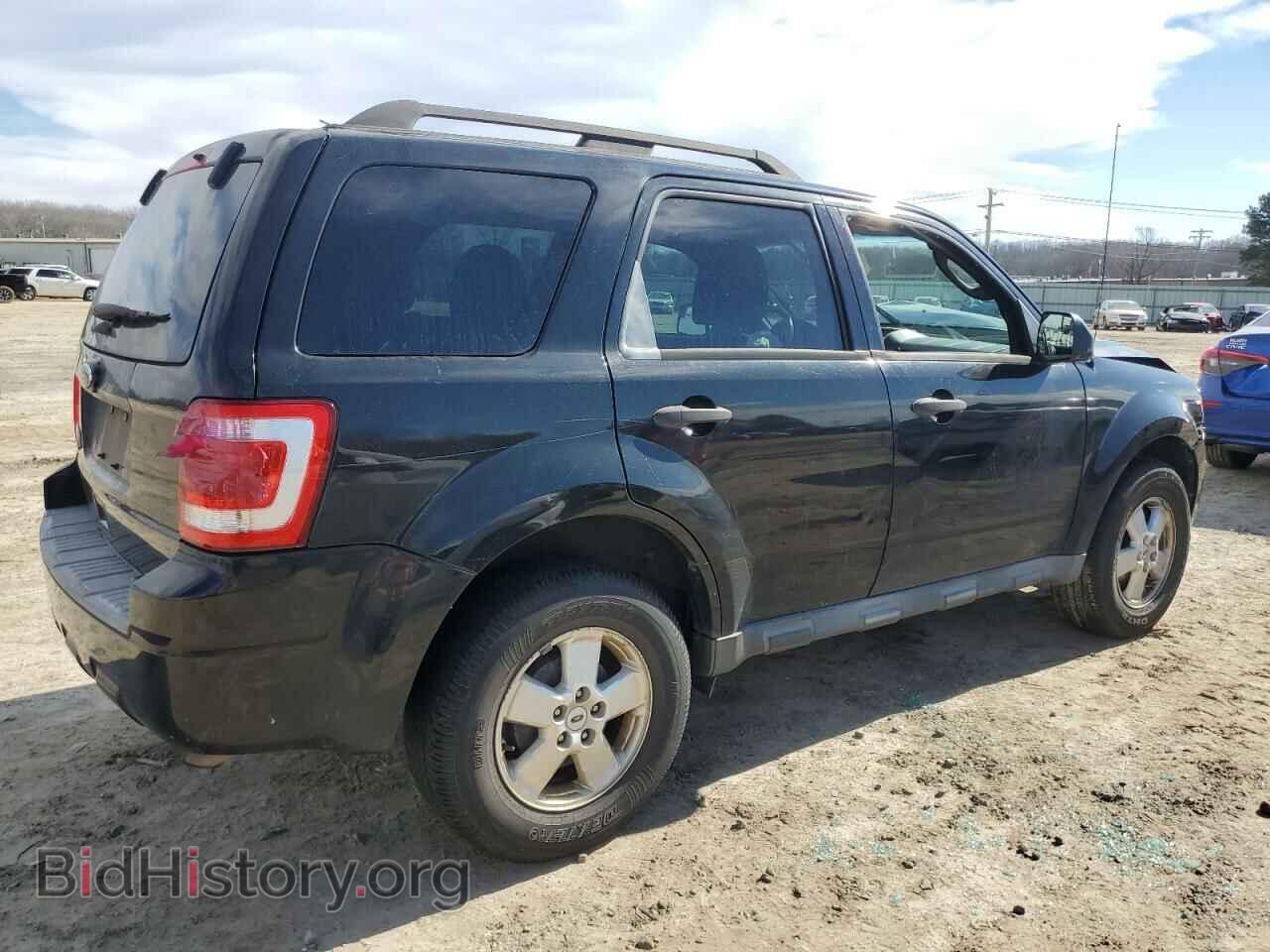 2011 FORD ESCAPE - VIN: 1FMCU0D73BKC40526 - Фото 3