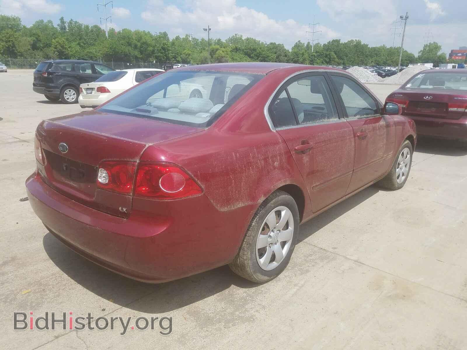 2008 KIA OPTIMA - VIN: KNAGE123885229633 - Фото 4