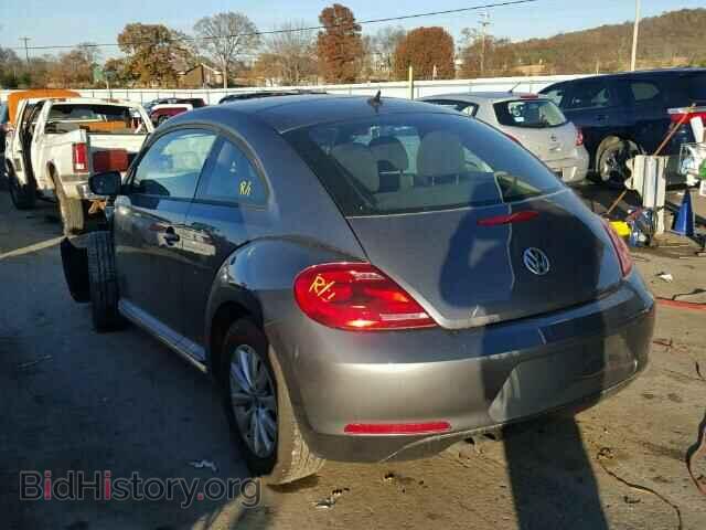 2014 VOLKSWAGEN BEETLE - VIN: 3VWFP7AT6EM621820 - Фото 3
