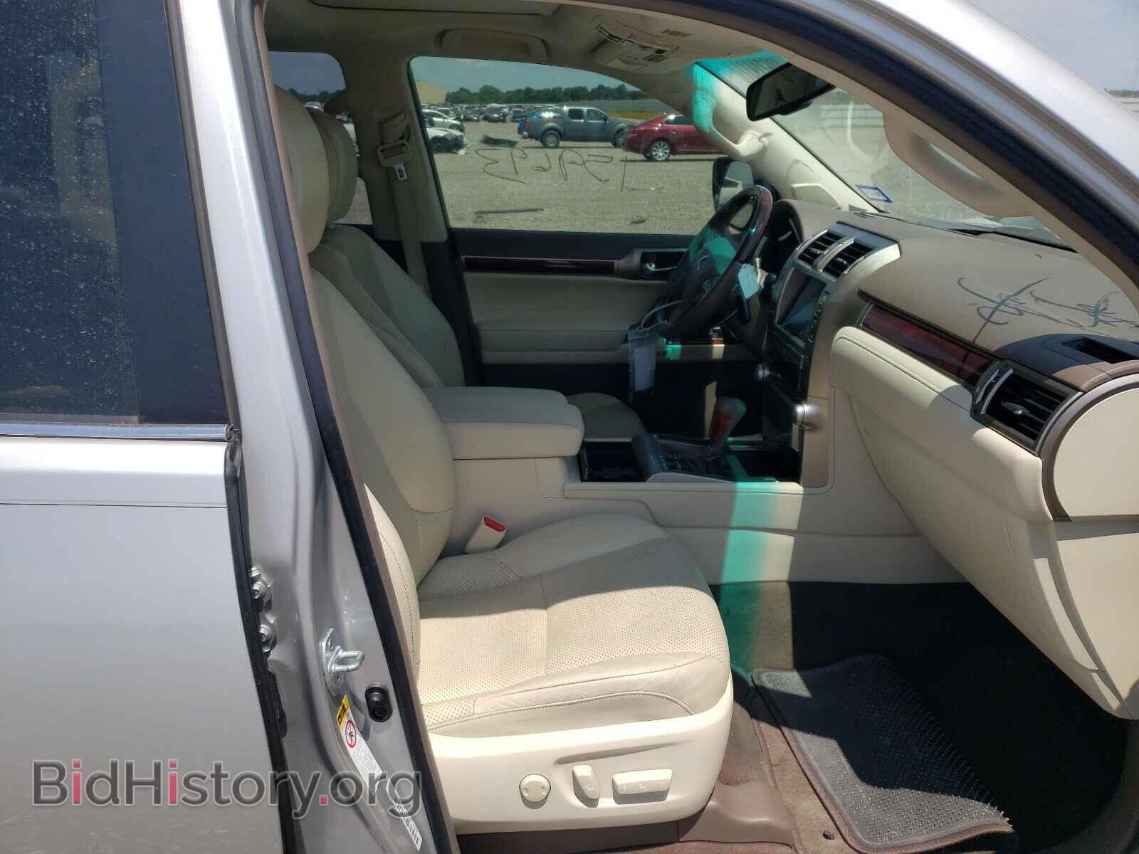 2011 LEXUS GX - VIN: JTJBM7FX0B5028216 - Фото 5