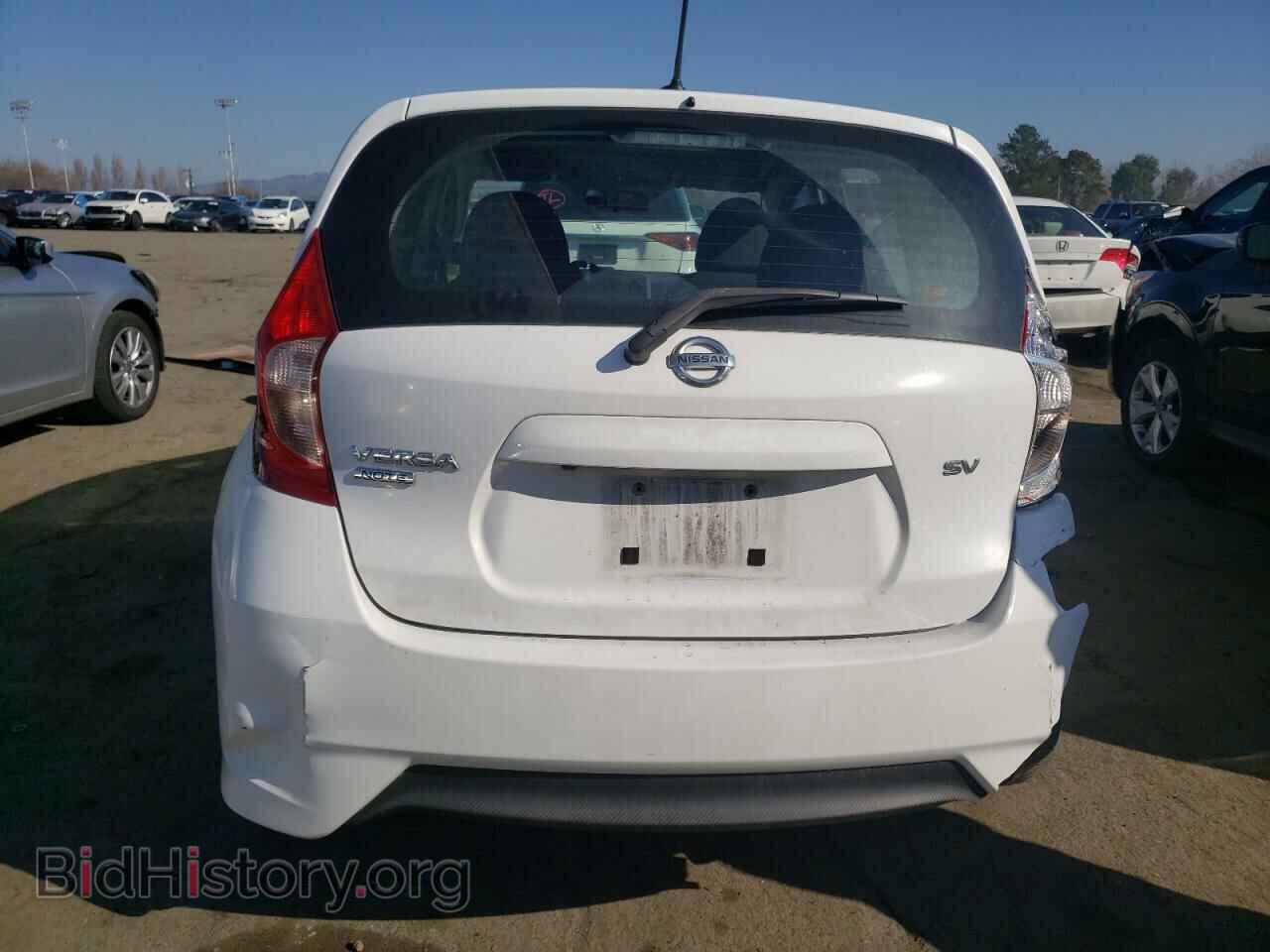 2017 NISSAN VERSA - VIN: 3N1CE2CP8HL359553 - Фото 6