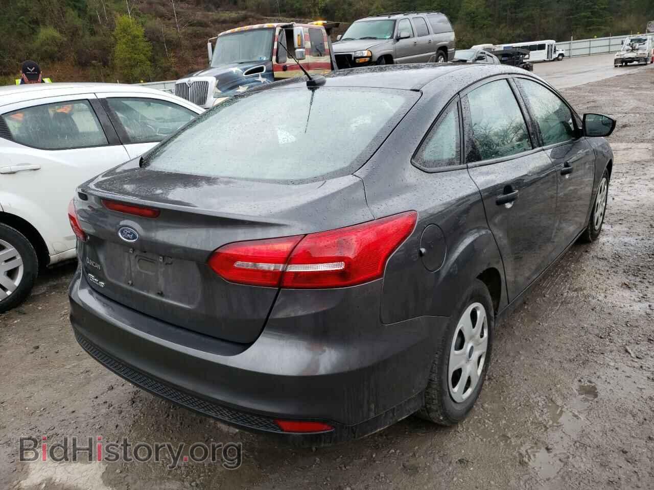 2017 FORD FOCUS - VIN: 1FADP3E23HL330966 - Фото 4