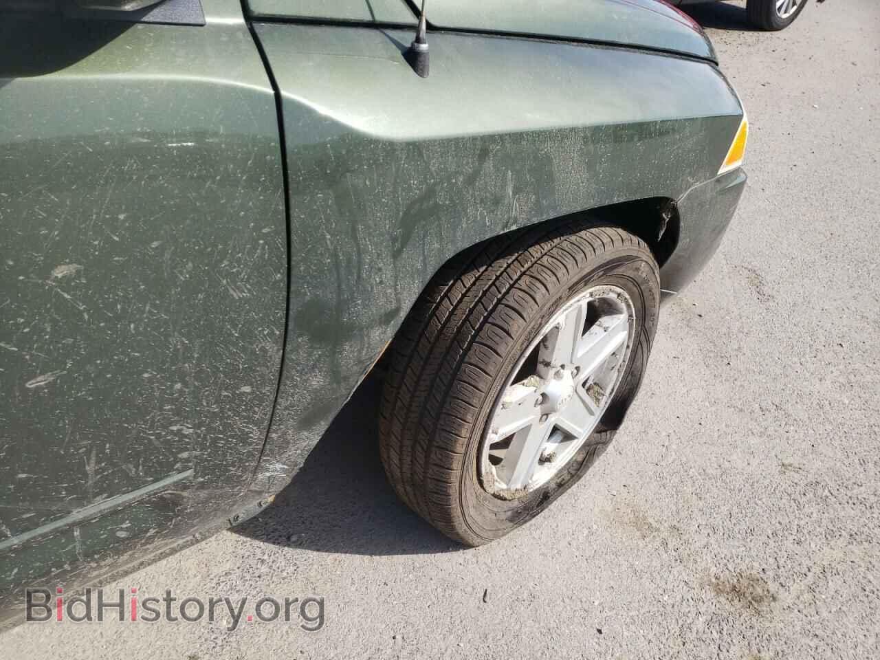 2009 JEEP COMPASS - VIN: 1J4FF47B79D107392 - Photo 9