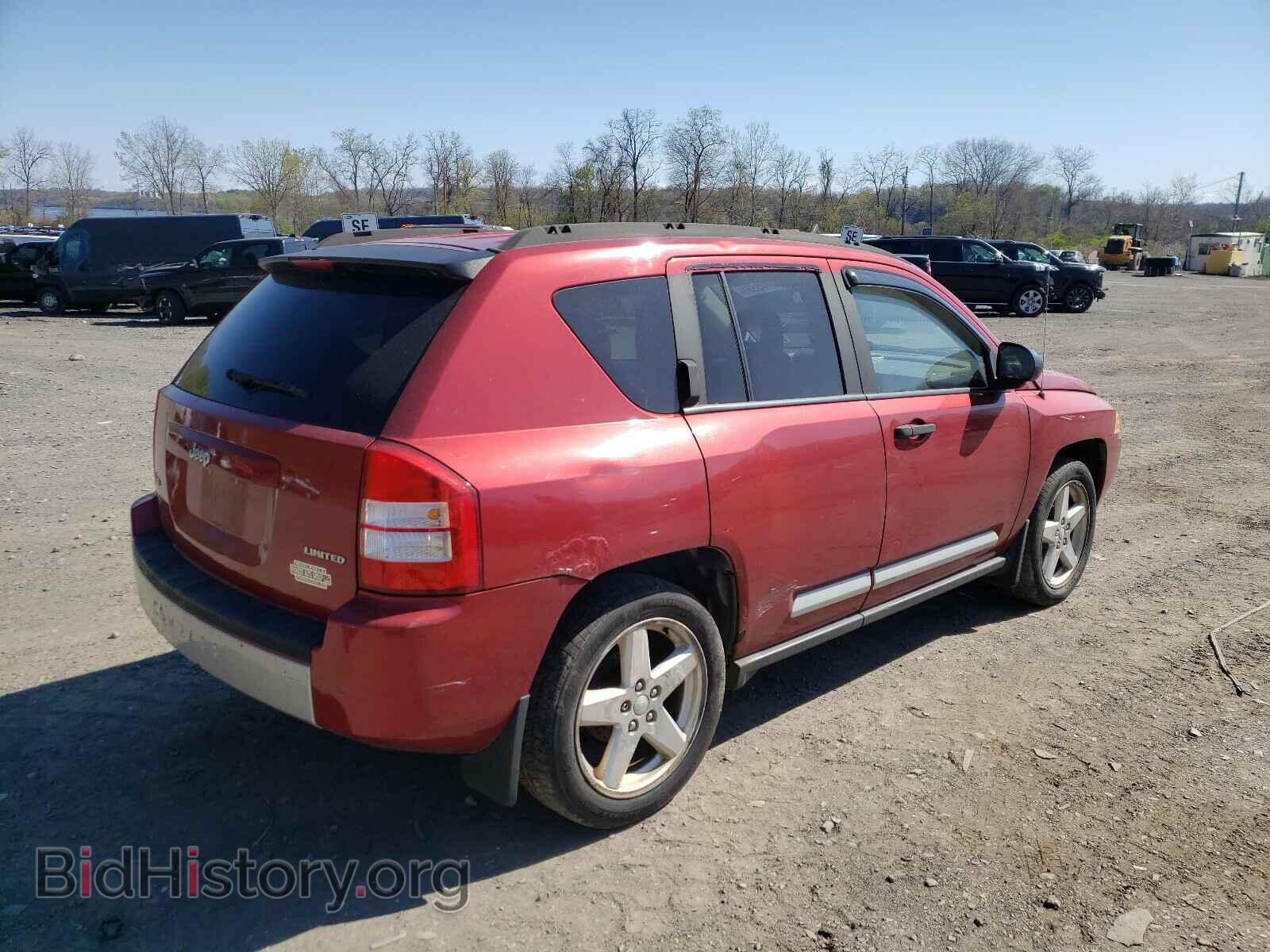 2007 JEEP COMPASS - VIN: 1J8FF57W17D215205 - Фото 4