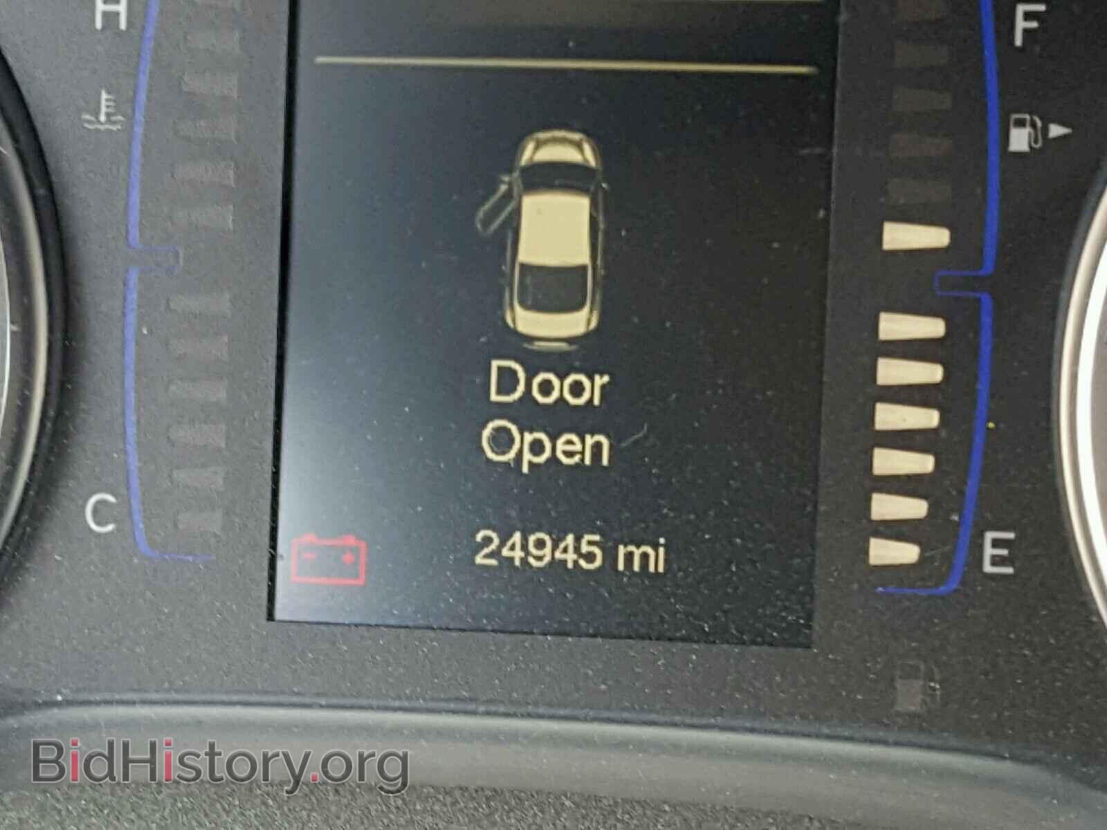 2015 CHRYSLER 200 - VIN: 1C3CCCAB9FN562307 - Фото 8