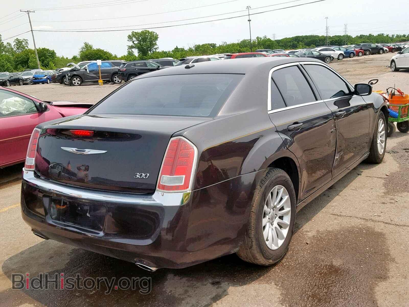 2012 CHRYSLER 300 - VIN: 2C3CCAAG5CH175497 - Фото 4