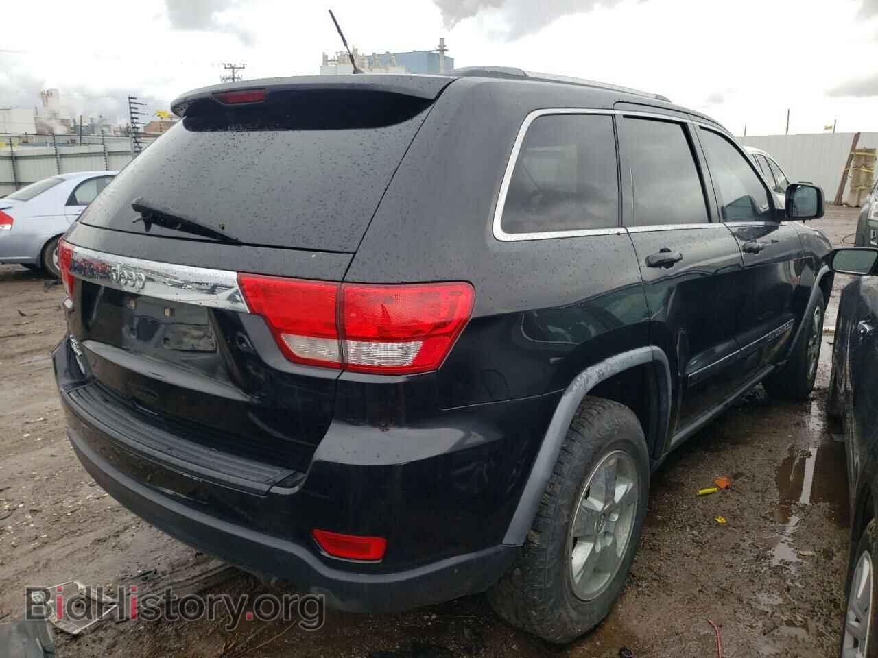 2011 JEEP CHEROKEE - VIN: 1J4RR4GG1BC586064 - Фото 4