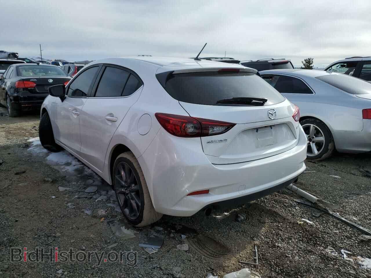 2018 MAZDA 3 - VIN: 3MZBN1L33JM275430 - Фото 2