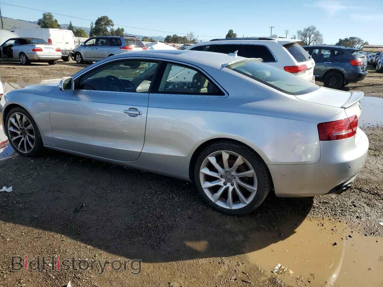 2010 AUDI A5 - VIN: WAUVFAFR6AA038941 - Фото 2