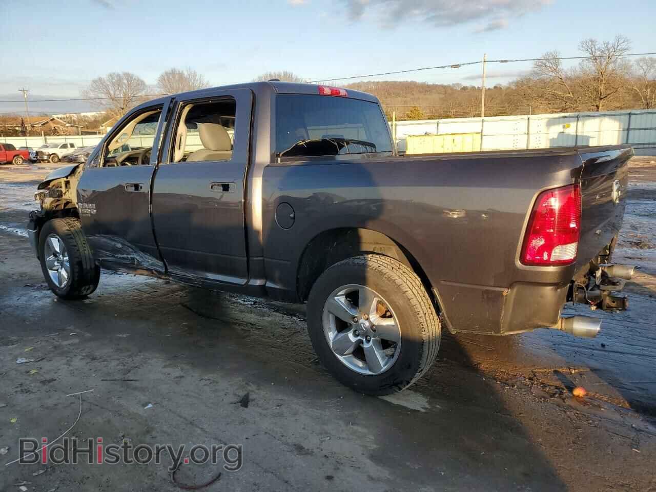 2019 RAM 1500 - VIN: 1C6RR6KT1KS545601 - Фото 2