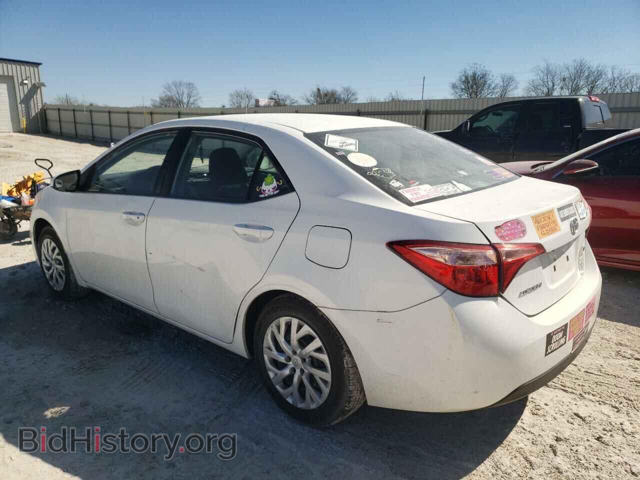 2017 TOYOTA COROLLA - VIN: 5YFBURHE6HP600413 - Фото 2
