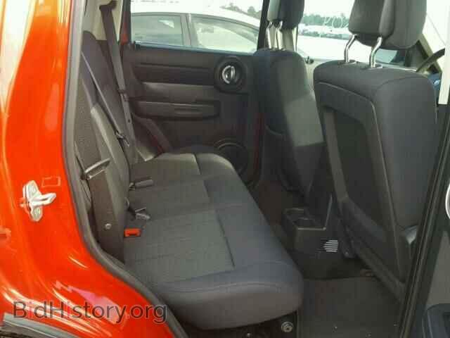 2011 DODGE NITRO - VIN: 1D4PT4GK1BW565767 - Photo 6