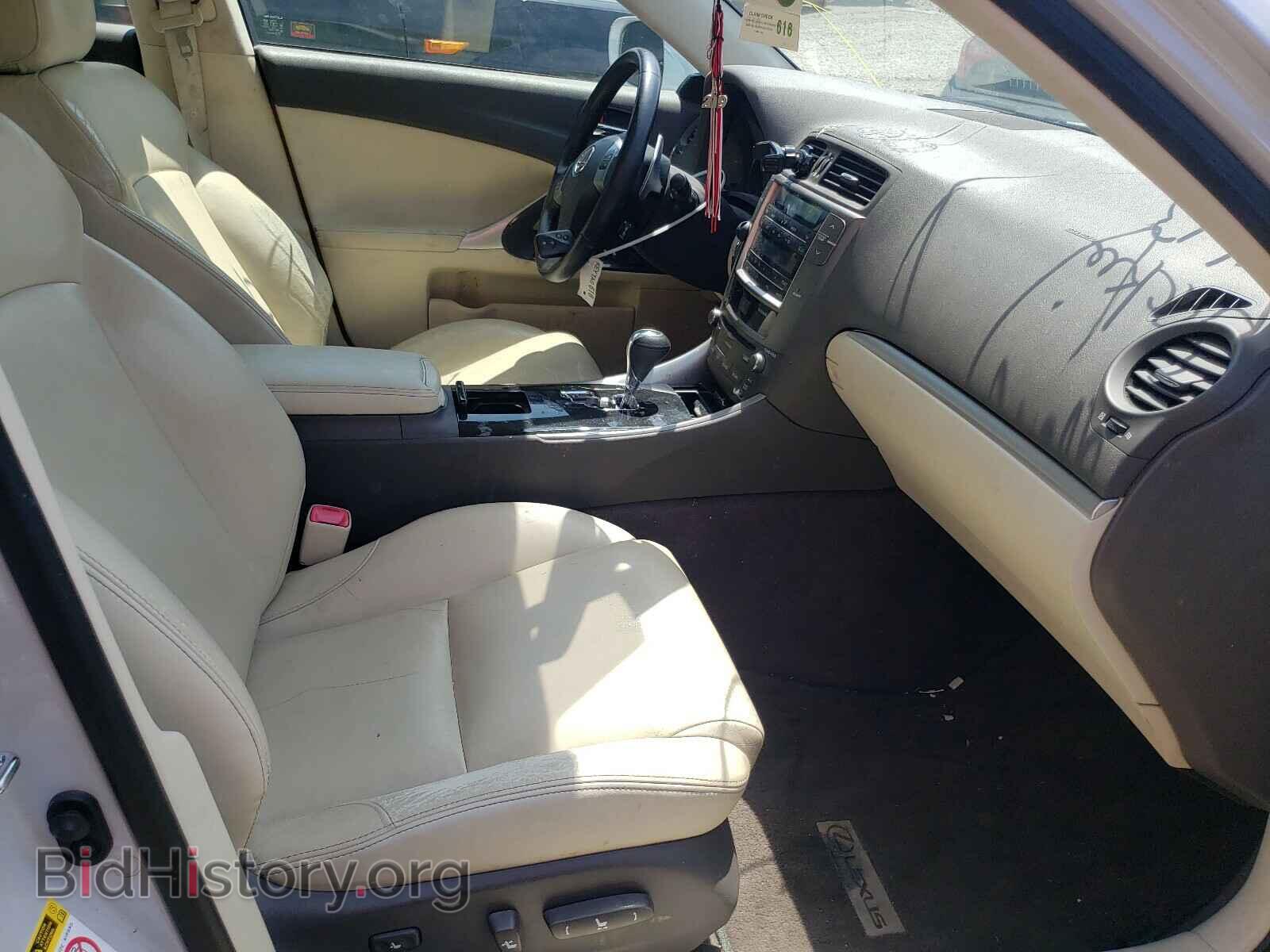 2011 LEXUS IS - VIN: JTHBF5C2XB5150428 - Фото 5