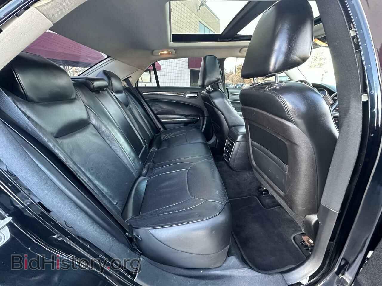2016 CHRYSLER 300 - VIN: 2C3CCAKG4GH106563 - Фото 6