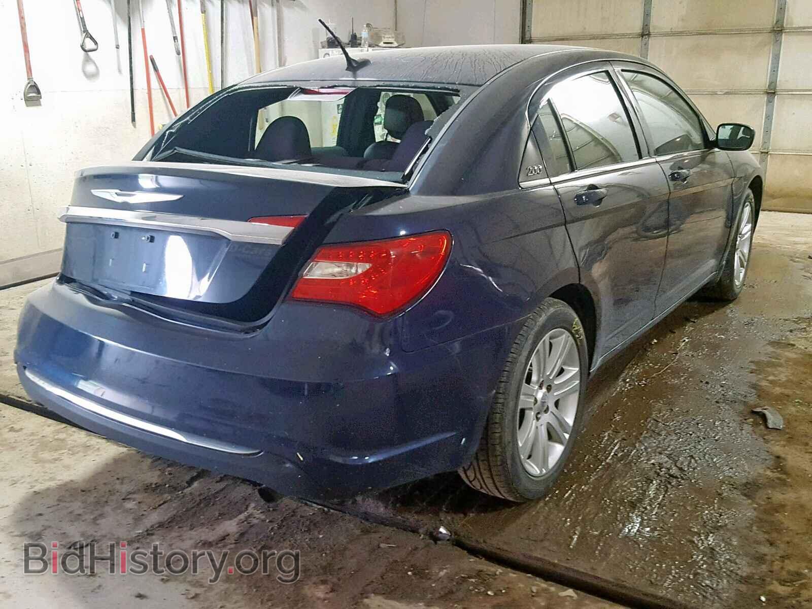 2013 CHRYSLER 200 - VIN: 1C3CCBAB6DN704748 - Photo 4
