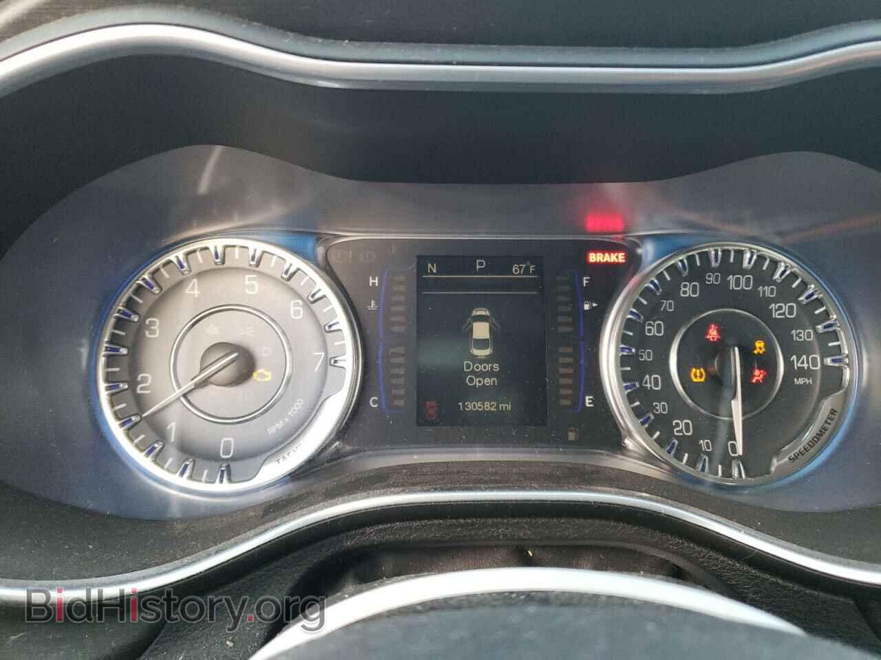 2015 CHRYSLER 200 - VIN: 1C3CCCABXFN746302 - Фото 9