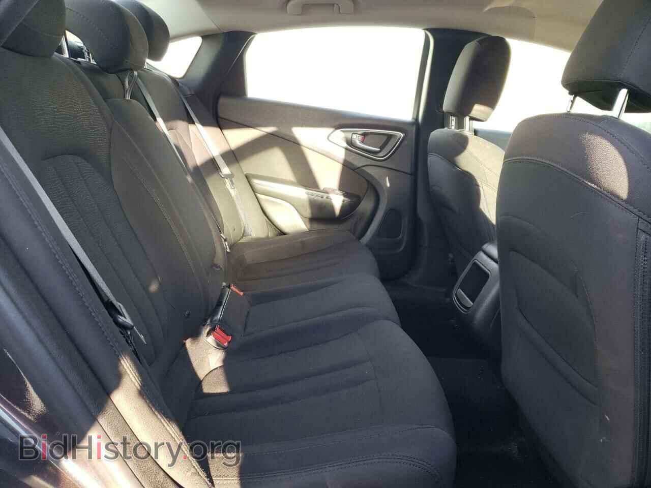 2015 CHRYSLER 200 - VIN: 1C3CCCABXFN746302 - Фото 10